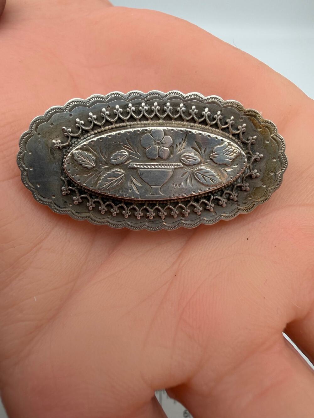 Sterling, assayed in Birmingham in 1889 floral brooch late Victorian era